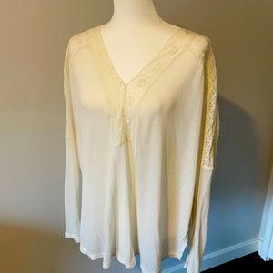 **MOVING SALE**  Free People lace long sleeved tee